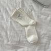 Populares Calcetines de Burbuja con Lazo de Hilo Plateado para Mujer en Otoño Versátiles Bordados de Media Pantorrilla Calcetines de Celebridad de Internet Calcetines Apilables Calcetines Grises