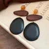 Brincos Pingente Gota d'Água em Madeira Agulha de Prata Estilo Étnico Brincos Simples Moda Feminina Brincos Personalizados Luxo Acessível e Sensação de Alto Padrão
