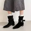 Botas femininas de salto médio com bico quadrado e fivela para comércio exterior transfronteiriço, novas botas curtas pretas slip-on outono e inverno, botas Martin de salto grosso emagrecedoras