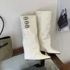 Fivela de cinto Fugui Yizu estilo europeu e americano para calças e botas femininas, novas botas de montaria de bico fino com salto plataforma, botas longas