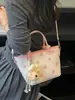 2026 Verano Nuevo Estilo Alta Apariencia Diseño de Lunares Bolso de Mano Bolso de Hombro para el Trabajo Trayecto Diario Casual Bolso Cubo Personalizado de Moda