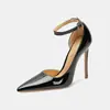 Venta directa de fábrica de Huidong de ropa de marca de celebridades combinada con tacones de aguja de color liso, simples y elegantes, para desfiles y eventos de anfitrión
