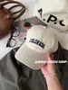 Tipo de chapéu é super incrível~ Boné de beisebol casual versátil estilo coreano para mulheres, primavera, faz o rosto parecer menor, copa macia, boné de aba curva bordado para homens, moderno