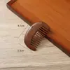 Peine de Sándalo Dorado Mango Largo Mango Redondo Peine de Madera Diente Ancho Peine de Diente Fino Logo Grabado Talla en Madera Regalo Peine de Sándalo