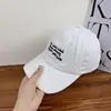 Gorra de Béisbol Estilo Americano Desgastada para Mujer con Bordado de Letras, Mezclilla Lavada, Ala Ancha, Visera para Adelgazar la Cara, Protección Solar, Gorra de Pico para Hombre