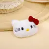 Muñeca de Gato hellokitty de Cuero Negro de Felpa de Dibujos Animados Broche Gatito Bufanda Calcetines Pantuflas Sombrero Colgante de Ropa