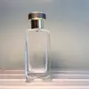 Botella de Vidrio Rectangular Redonda de Hombro para Perfume Vacía con Atomizador Fino, Tapa de Cuero Dorada Electroplateada UV al por Mayor, 50ml