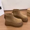 Outono e Inverno Pessoa Baixa Botas de Cano Curto Bonitas Femininas Rad Plataforma de Solado Grosso 2026 Botas Versáteis Botas Curtas e Zíper nas Costas Curto