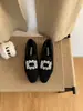 Mules Calientes Estilo Francés Otoño/Invierno 2025 con Pedrería, Punta Cuadrada Pequeña, Boca Baja, Alargan las Piernas, para Viajes, Aumentan la Altura, para Mujer