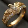 Nuevo Anillo de Oro con Águila Europea y Americana Extendiendo las Alas Forma de Animal Simple Accesorio Unisex