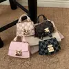 Primavera 2026 Nuevo Mini Moda Cadena Estampado de Letras Simple Versátil Bolso de Hombro Cruzado Bolso Cuadrado Pequeño