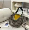 Nuevo Bolso de Hombro Estilo Coreano Ins Retro Nicho Estampado de Leopardo Forma de Dumpling, Ligero para Compras Diarias y Viajes al Trabajo, Bolso Tote Único
