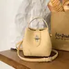 Bolsa de Mão Texturizada de Luxo Modelo Saco para Mulheres 2026 Nova Coleção Início da Primavera Versátil Moda Transversal Bolsa Mãe-Filha Tendência