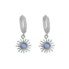 Brincos de Girassol com Diamantes Azuis, Retrô e Elegantes, Brincos de Flor com Pedra Olho de Gato Azul Estilo Palácio com Detalhes de Diamante, Estilo Europeu e Americano