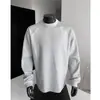 Moletom de Gola Baixa no Ombro Direito para Homens e Mulheres, Tendência Relaxada Elegante, Design Moderno, Peça Versátil, Novo para o Inverno de 2025
