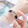 Novo Relógio da Moda para Mulheres, Vida Feminina, À Prova d'Água, Versão Coreana, Simples Pequeno Retangular Transmissão ao Vivo Douyin, Entrega Popular