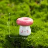 Nuevo producto transfronterizo: adorables champiñones miniatura con la cabeza inclinada, perfectos para terrarios de musgo, decoraciones DIY y exhibiciones en miniatura