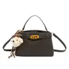 Bolso Cuadrado Pequeño de Mano Simple y de Gama Alta, Nuevo Estilo Otoño e Invierno 2025, Moda Casual Tendencia Nicho Bolso Cruzado para Hombro para Mujer