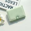 Billetera de Mujer con Botón a Presión de Flor Ins Hebilla de Moda con PU Corta Triple Monedero para Mujer Billetera Delgada Dulce Fresca