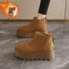 Botas de Moda para Mujer 2026 Moda Nuevo Estilo Tendencia de Invierno Botas Cortas Engrosadas para Personas Menudas Venta Caliente Plataforma Suela Gruesa Damas