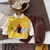 Ropa Deportiva al por Mayor para Niños, Conjunto de Tres Piezas de Nueva Colección Primavera-Otoño, Camisa a Rayas con Cuello para Niños Guapos, Chaleco de Punto con Elefante
