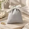 Bolsa de terciopelo con cordón para joyería, anillos y collares, con cierre de cordón y diseño de lazo de cinta. Impresión de logo personalizada disponible