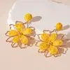 Brincos de Ráfia Vazados em Forma de Flor Estilo Resort, Doces e Modernos para Primavera e Verão, Brincos de Pétalas de Alta Qualidade para Mulheres