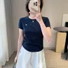 Camiseta Delgada Bordada con Lazo Estilo Miu~Cuello Redondo, Hombro Normal, Manga Corta Ajustada, Top Sencillo y Elegante que Ceñe la Cintura H030210