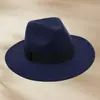 Sombrero de fieltro plano de ala corta, color liso, versátil, estilo callejero europeo y americano, lana sintética, estilo retro británico, sombrero de jazz con logotipo personalizado