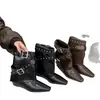 Botas de moda con hebilla para mujer, botas nuevas de estilo coreano sin cordones, otoño e invierno, botas de vaquero occidentales, elegantes botas de cuero en stock