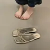 Pantuflas de Exterior para Mujer 2026 Verano Nuevas Punta Cuadrada Correas Delgadas Planas Tacón Bajo Chanclas Francesas Sandalias de Punta Abierta