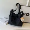 2026 Bolso Nuevo de Tela de Nylon para Mujer Bolso Tote Gran Capacidad Verano Cruzado Versátil Bolso de Hombro para Clase y Viajes
