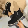Botas Martin de bico redondo transfronteiriças 2026, botins com saltos grossos, nova coleção outono/inverno, tamanhos grandes, qualidade de exportação, design com zíper lateral, botins femininos
