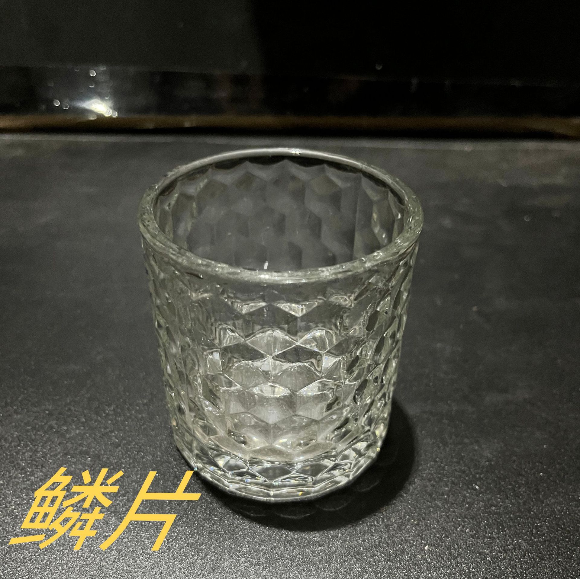 浮雕杯、