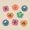 Estilo Doce Xadrez Patch Desenho Animado Criativo Artesanal DIY Cola de Creme Resina Pequenos Acessórios para Tamancos Charms de Sapato Materiais de Decoração