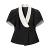 Ropa de Mujer al por Mayor Transfronteriza Estilo Europeo y Americano 2026 Nueva Moda Elegante Top Cardigan de Cuello en V + Conjunto de Falda de Volantes de Color Sólido