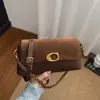 Bolso de Cadena de Cuero Nobuk Bolso Cuadrado Pequeño Bolso de Axila para Mujer 2025 Nuevo Cuero Suave Casual Versátil Moda Bolso de Hombro Único Cruzado