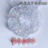 Caja de Flor de Ciruelo con Lazos de Perla, Flores de Dibujos Animados, Pedrería Mixta para Uñas, Decoraciones Brillantes para Uñas, Decoraciones Mixtas al por Mayor