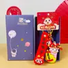 2025 Año de la Serpiente Tendencia Nacional Creativo Pequeña Serpiente de la Suerte Llavero Caja de Regalo Lindo Bolso Llavero Colgante Venta al por Mayor Pequeños Regalos