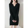 Vestido Suéter de Lã Slim Fit para Mulheres, Comprimento Médio, Ajustado ao Corpo, Gola V, Mangas Sino, Vestido Bodycon para Usar em Camadas