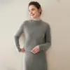 Camiseta de punto de cachemira de nuevo estilo Otoño e Invierno 2026 para mujer, de manga larga, cuello semi alto, holgada, estilo suave, suéter superior
