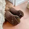 Botas Curtas Forradas com Pelúcia para Meninas Botas de Pelúcia para Bebê 2026 Inverno Novos Sapatos de Algodão Botas Martin Quentes para Crianças