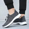 Sapatos de pano de Pequim antigo masculinos sola macia preto trabalho trabalho primavera e outono antiderrapante leve tênis casual de pai sapatos de chef