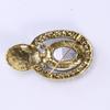 Broche de gemas de cristal nuevo y popular transfronterizo de estilo europeo y americano, temperamento de socialité, accesorios de ropa que combinan con todo.