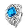 Anillo de circonita azul y verde con incrustaciones de diamante cuadrado de temperamento abierto, moderno anillo de diamantes de imitación de turmalina color esmeralda para hombre.