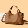 Bolso de Hombro Cruzado de Cuero Brillante de Lujo Ligero Estilo Francés para Viajes Diarios Retro 2025 Nuevo Bolso de Hombro Axila Bolso de Mano Bolso Tote Venta al por Mayor