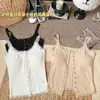Camisola de cuello en U grande abotonada con copas en el pecho, Nuevo estilo Primavera/Verano para mujer, Fresca y elegante, Se puede usar por fuera, Versátil