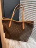 Bolsa Tote de Gran Capacidad, Elegante y Versátil para Mujer, Nuevo Modelo 2026, Alto Valor Estético, Bolso de Hombro Ligero para el Día a Día