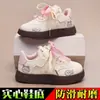 Tênis de Lona para Meninas Sola Macia Tênis Infantil Forrest Gump Estilo Novo Primavera e Outono Moda Casual Leve Antiderrapante Estudante Tênis de Treino Alemão