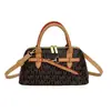 Bolsa casual com estampa vintage, bolsa de mão versátil de moda luxuosa leve, bolsa Kelly com letras, bolsa de ombro feminina, bolsa transversal texturizada de nicho